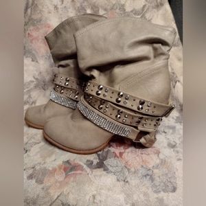 Bundles Boots
